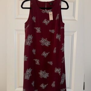 Ann Taylor burgundy shift sleeveless petite mini dress